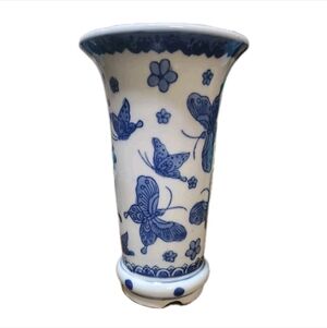 *VINTAGE* Seymour Mann China Blue Porcelain Butterfly Hand Painted Vase